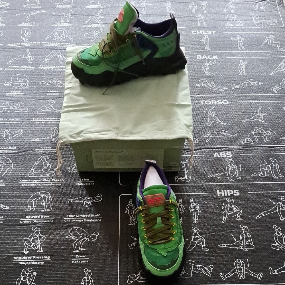 Off-White Green Sneakers Sporty Style